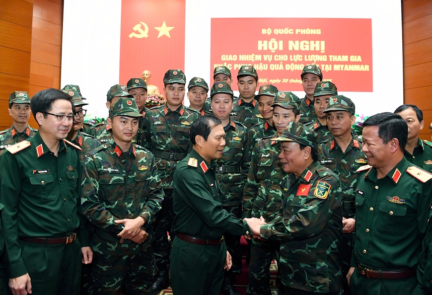 Bộ Quốc phòng giao nhiệm vụ cho lực lượng Quân đội tham gia khắc phục hậu quả động đất tại Myanmar